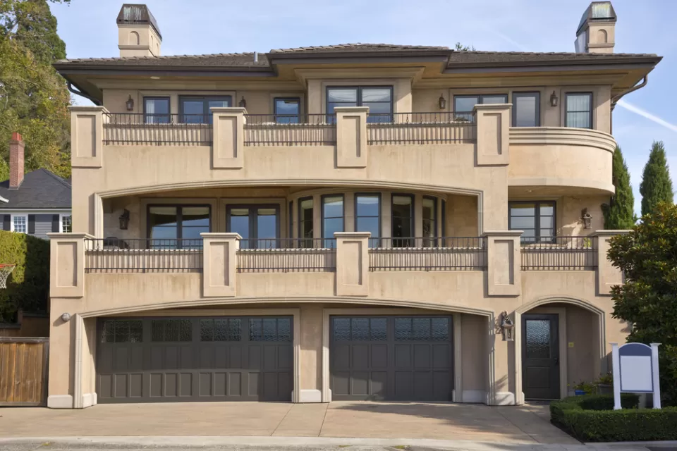McMAnsion